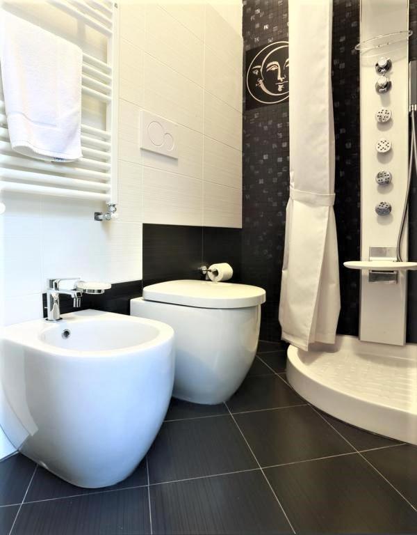 Persone Palace Restyling Nardo Luaran gambar