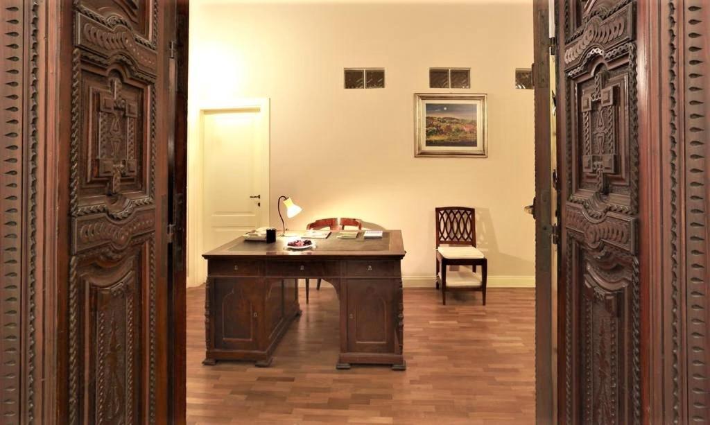Persone Palace Restyling Nardo Luaran gambar